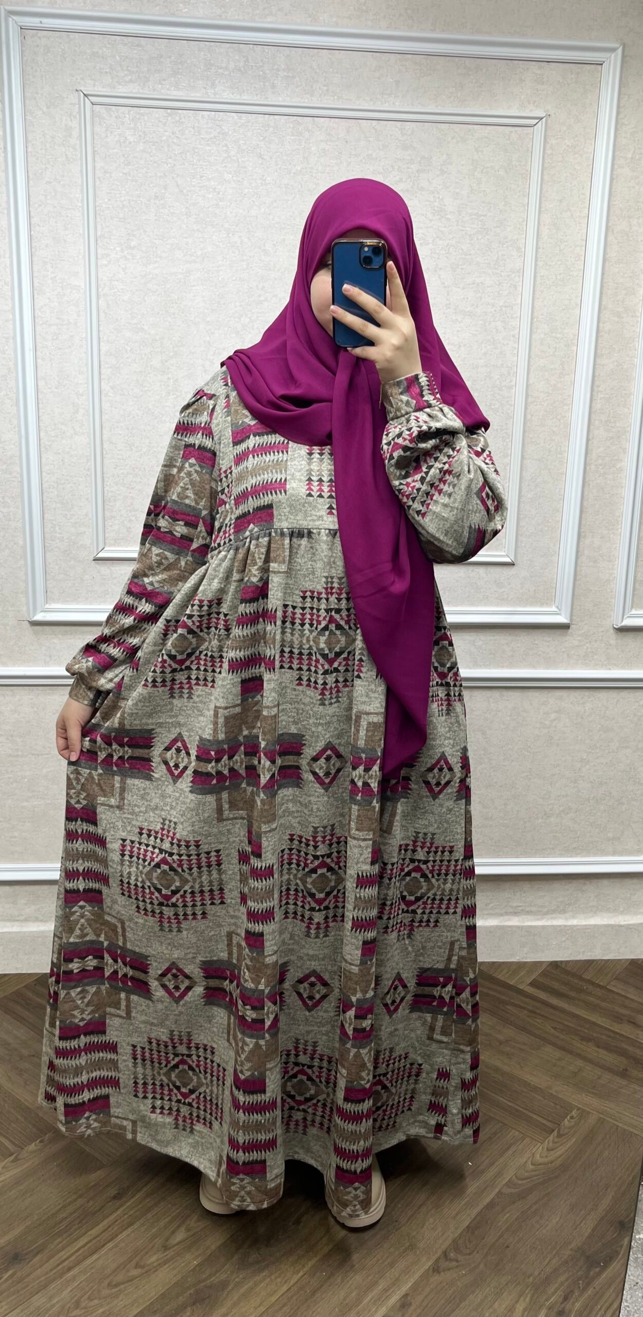 IMG_2877-scaled-1.jpeg عباءة هبة - الصورة 1
